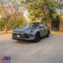 بی وای دی Qin Plus